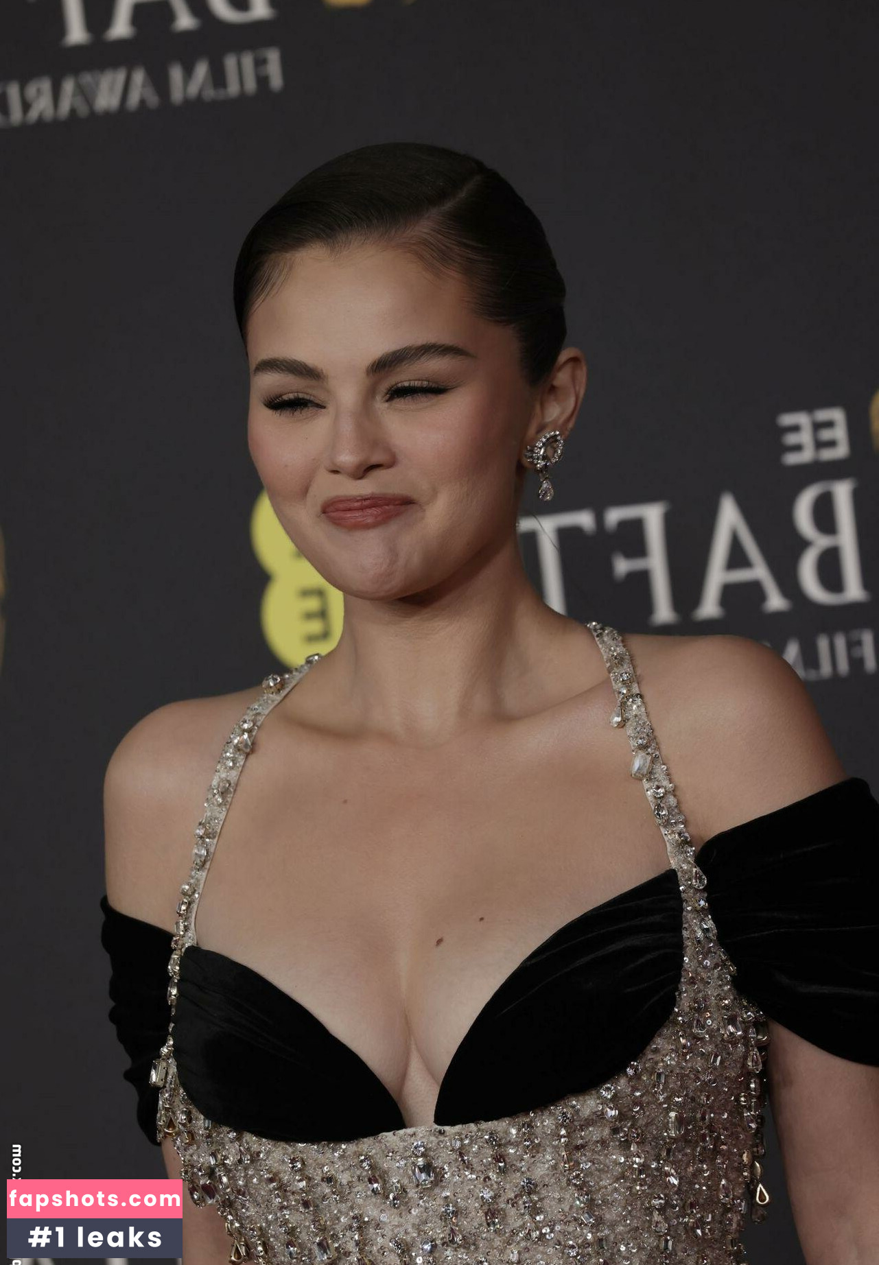 Selena Gomez gallery photo #167