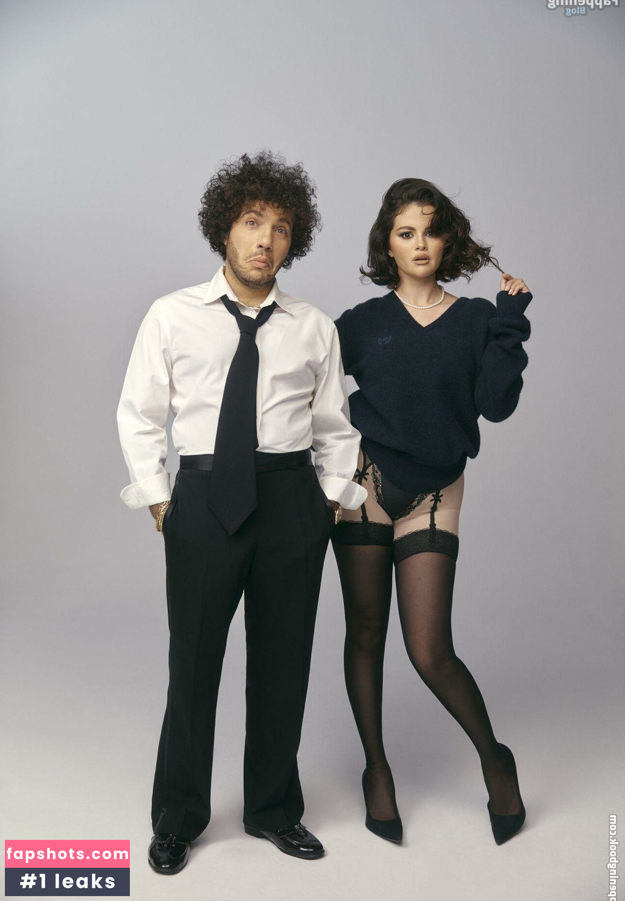 Selena Gomez gallery photo #208