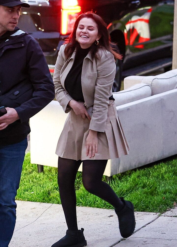 selena-gomez gallery photo #2907