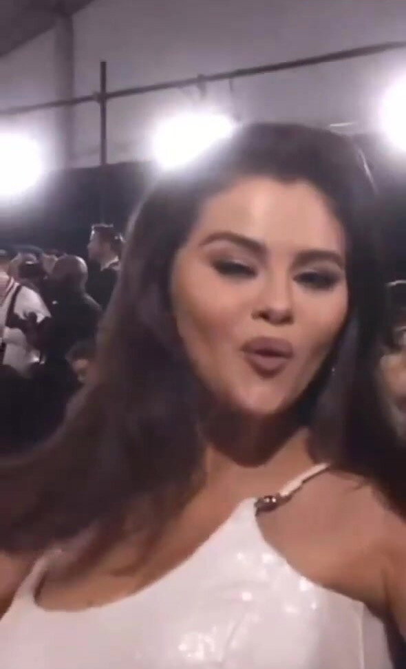 selena-gomez gallery photo #2963