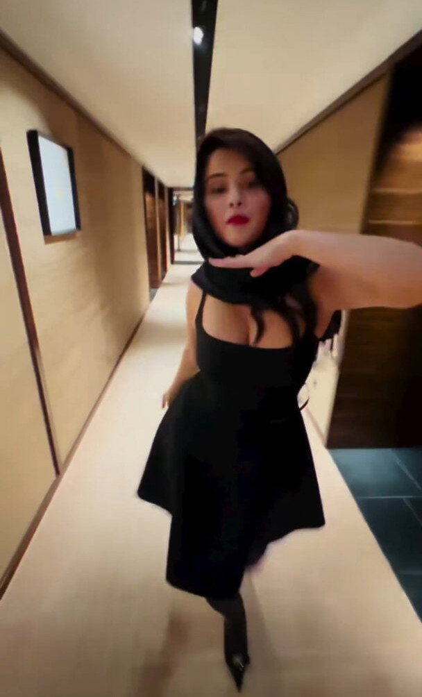 selena-gomez gallery photo #3090