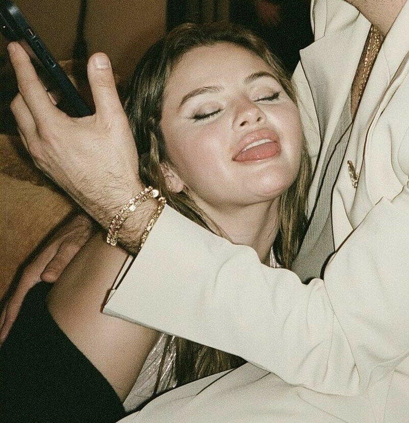 selena-gomez gallery photo #3196