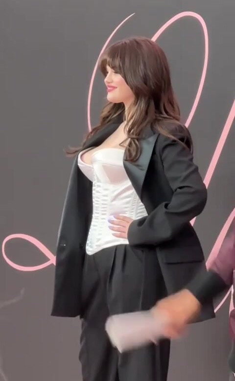 selena-gomez gallery photo #3272