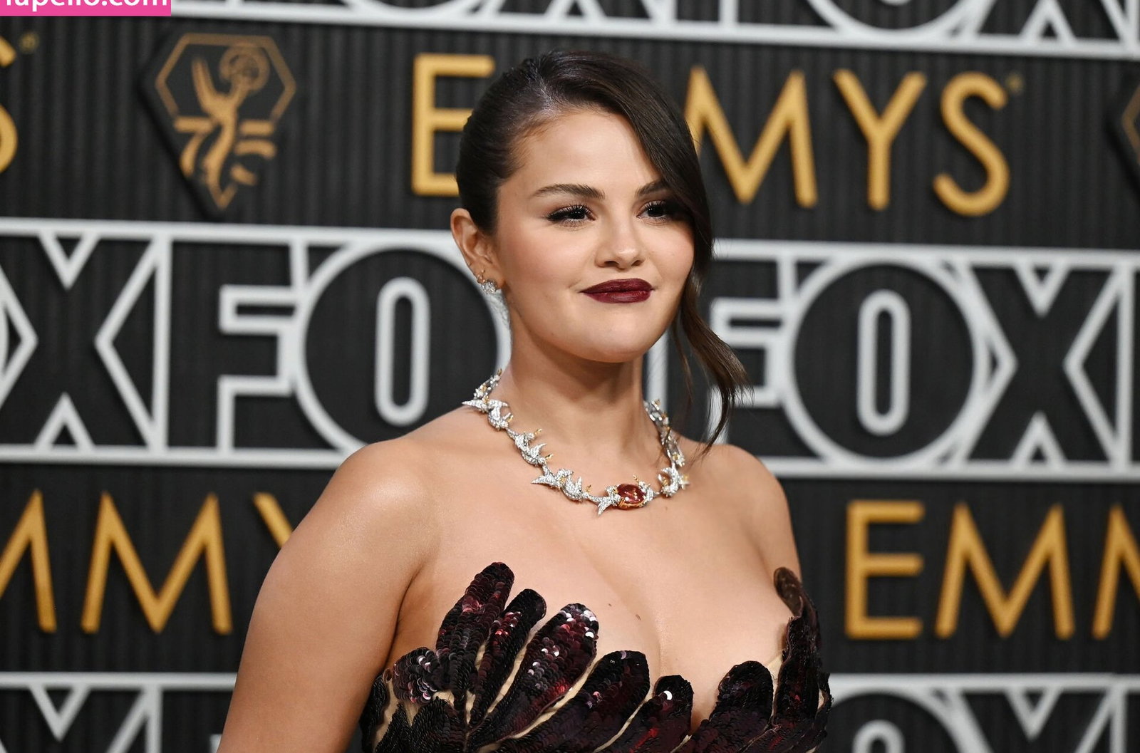 selena-gomez gallery photo #3378