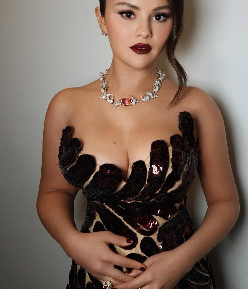 selena-gomez gallery photo #3404