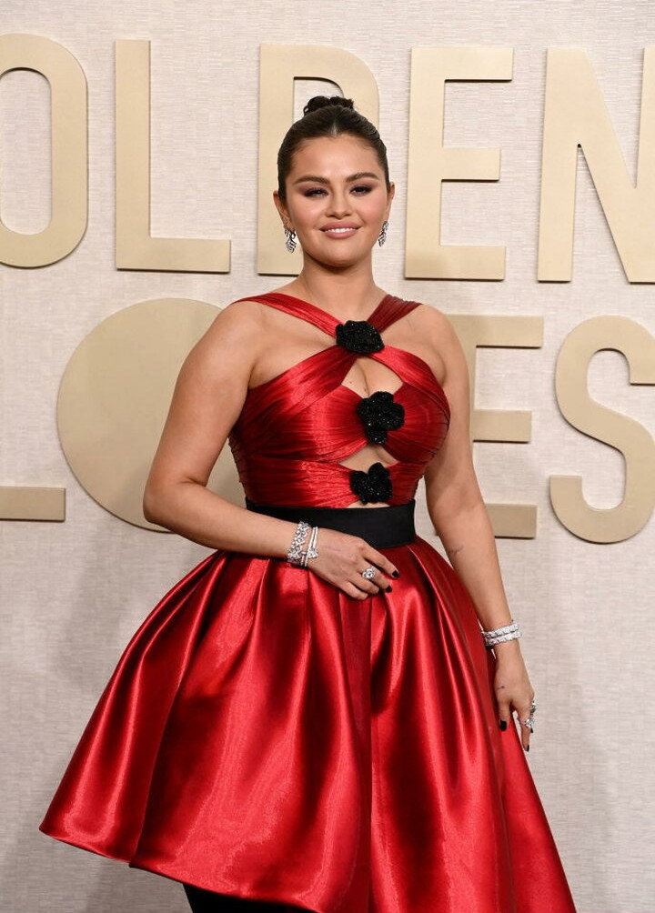 selena-gomez gallery photo #3523