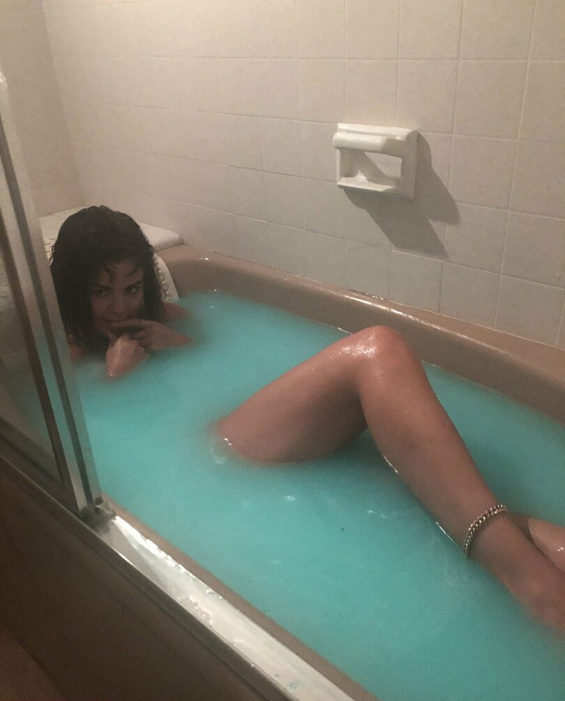 selena-gomez gallery photo #3563