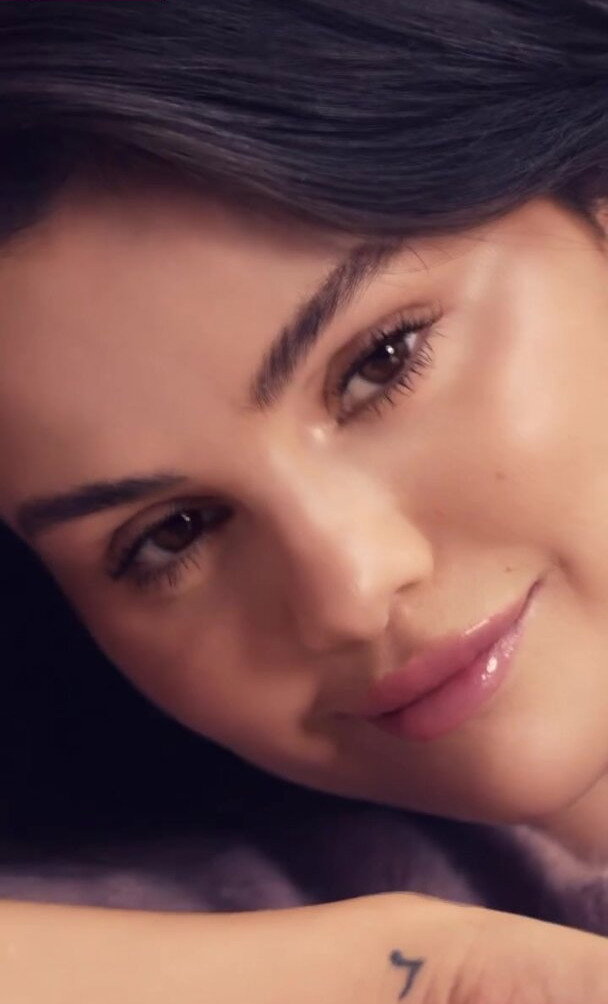 selena-gomez gallery photo #3588