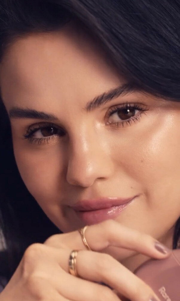 selena-gomez gallery photo #3590