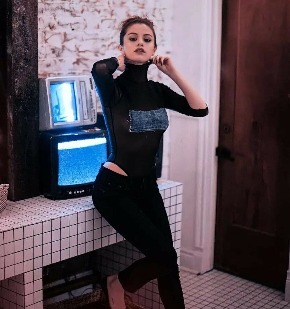 selena-gomez gallery photo #3603