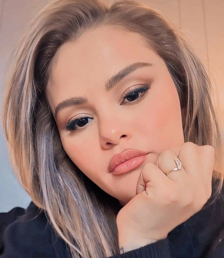 selena-gomez gallery photo #3605