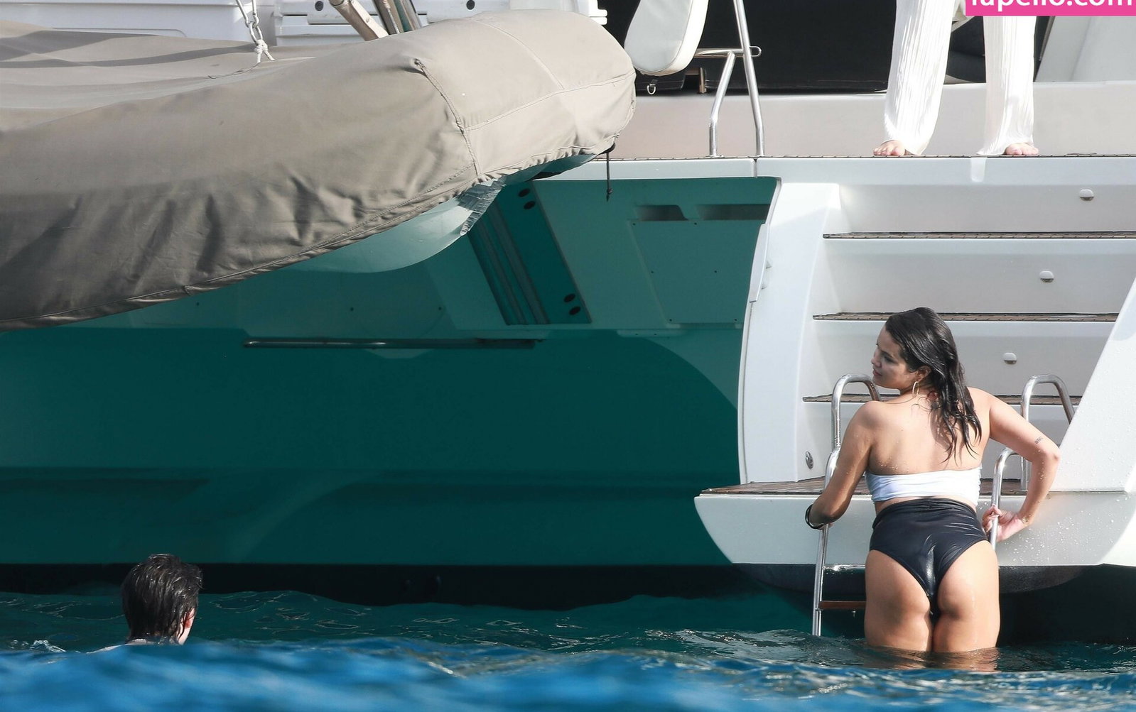 selena-gomez gallery photo #3655