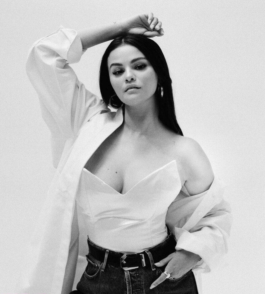 selena-gomez gallery photo #3797