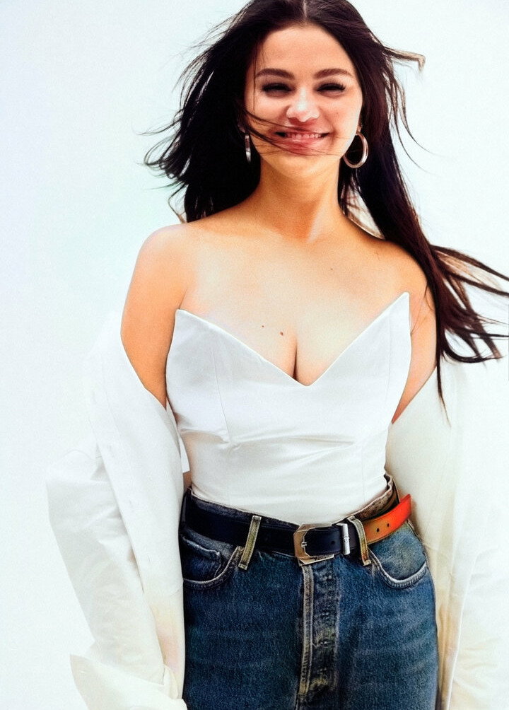 selena-gomez gallery photo #3808