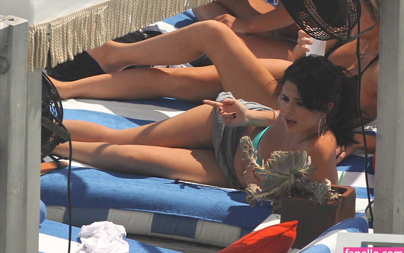 selena-gomez gallery photo #6334