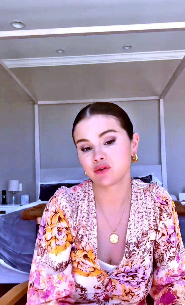 selena-gomez gallery photo #7011