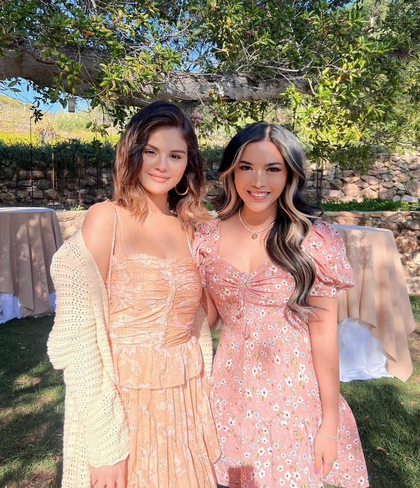 selena-gomez gallery photo #7070