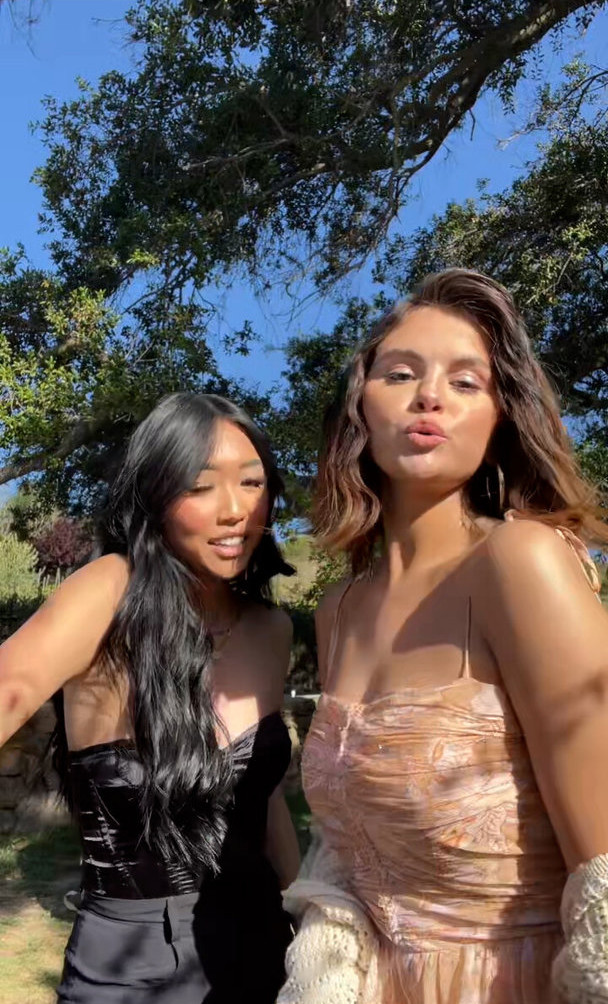 selena-gomez gallery photo #7076