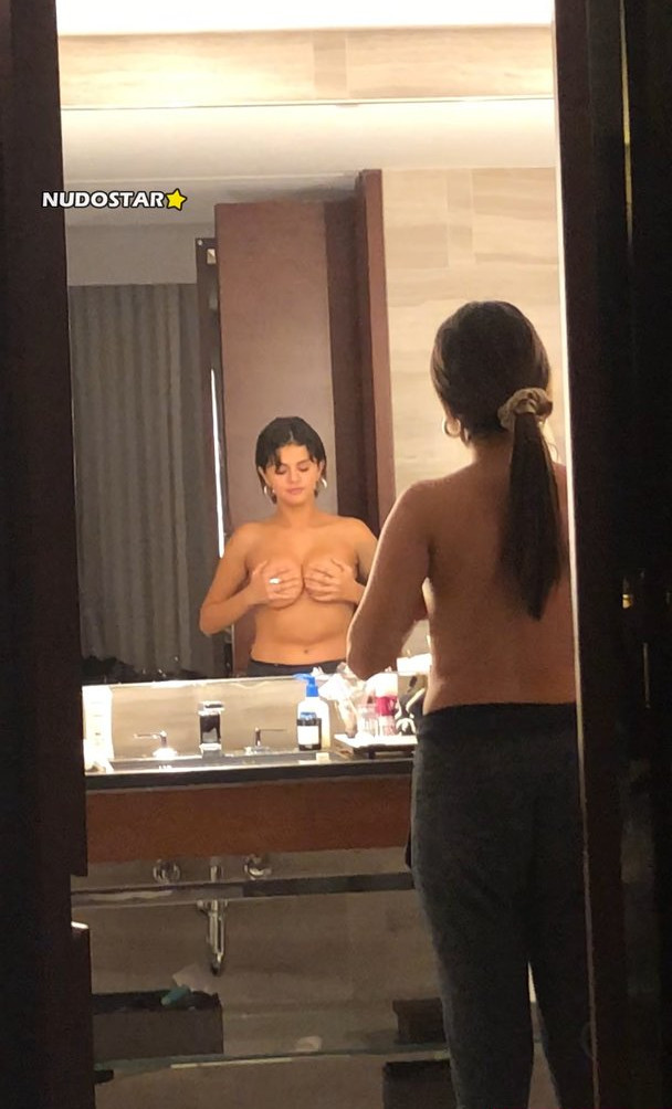 selena-gomez gallery photo #7609