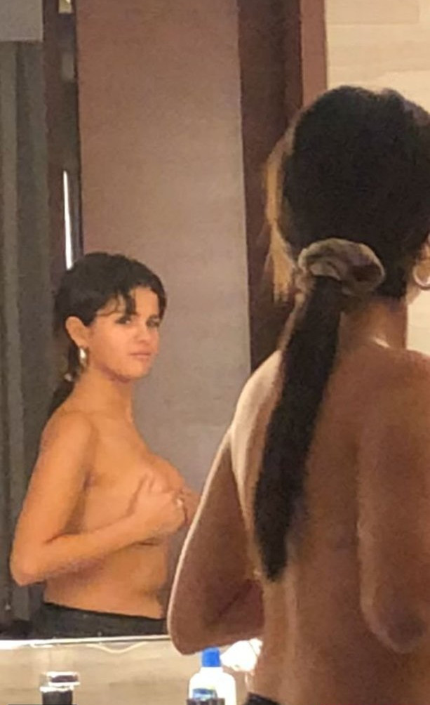 selena-gomez gallery photo #7636