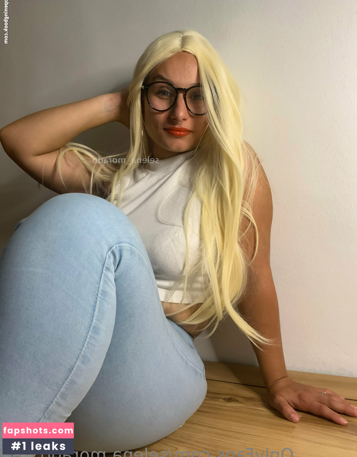 selena.morado.free gallery photo #2