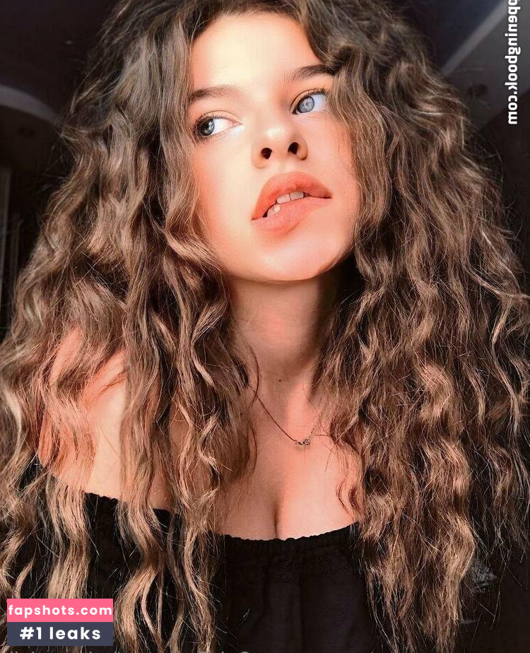 selenaadoll gallery photo #11