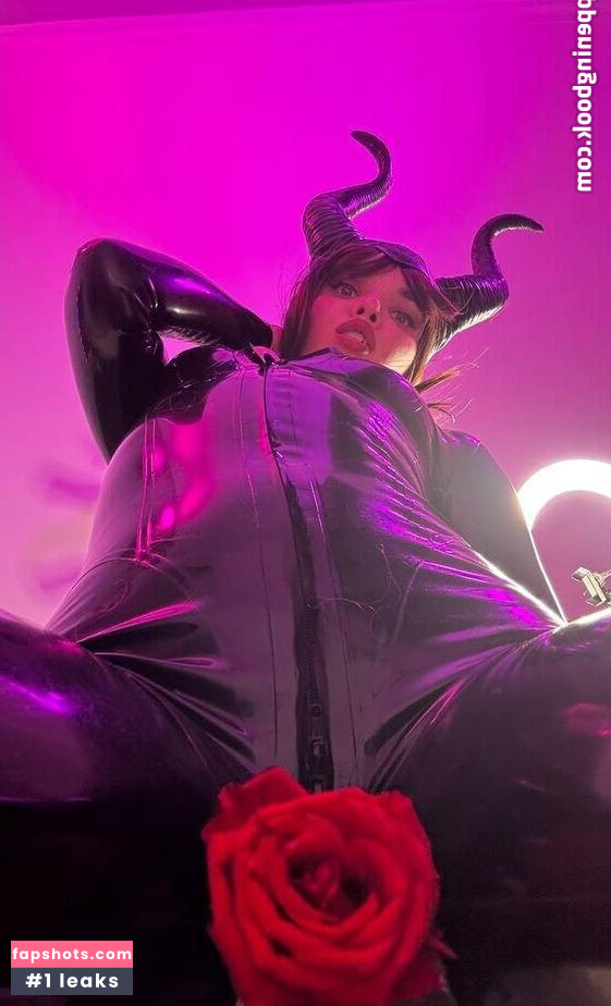 selenaadoll gallery photo #4