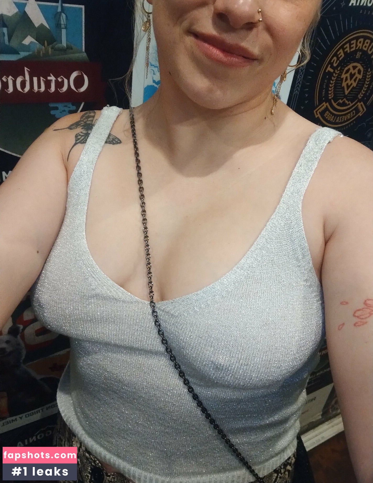 selenaonfire gallery photo #10