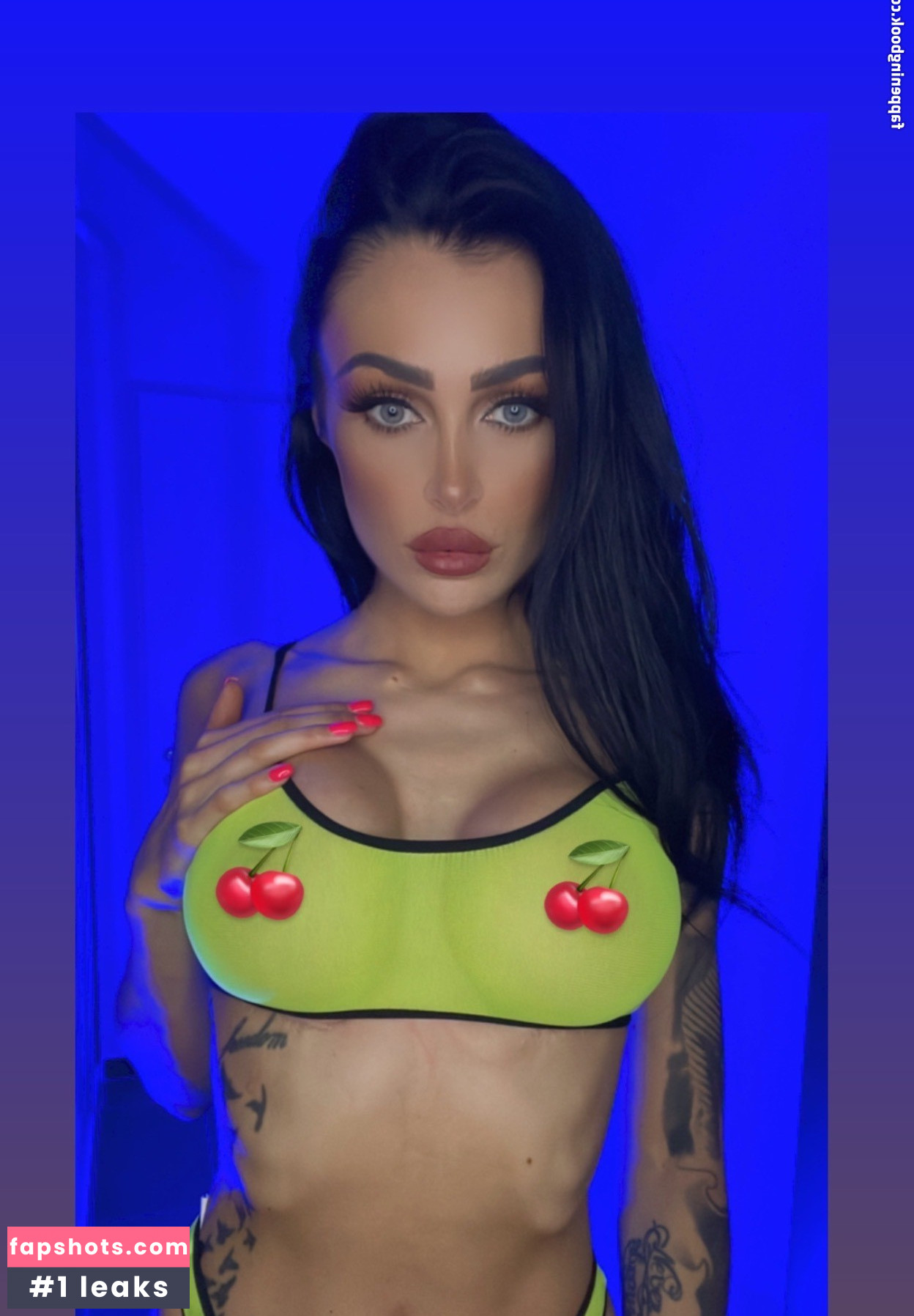 Selina Fox gallery photo #40