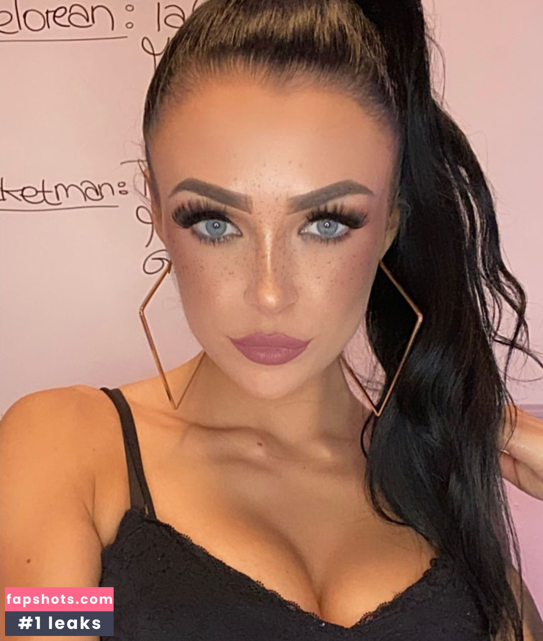 Selina Fox gallery photo #51