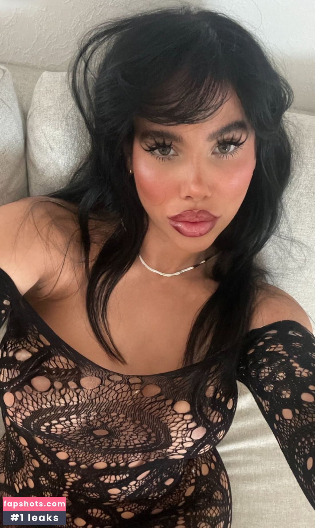 Selina Groetzner gallery photo #33