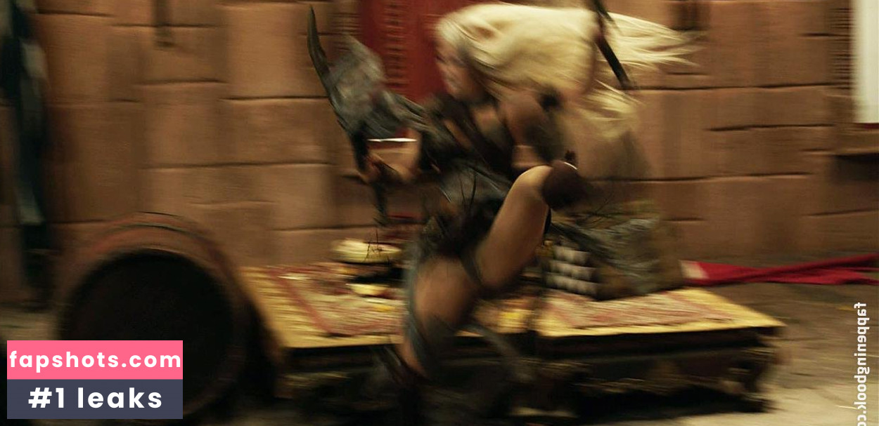 Selina Lo Nude Leaks OnlyFans Photos #3 - LeakJerk