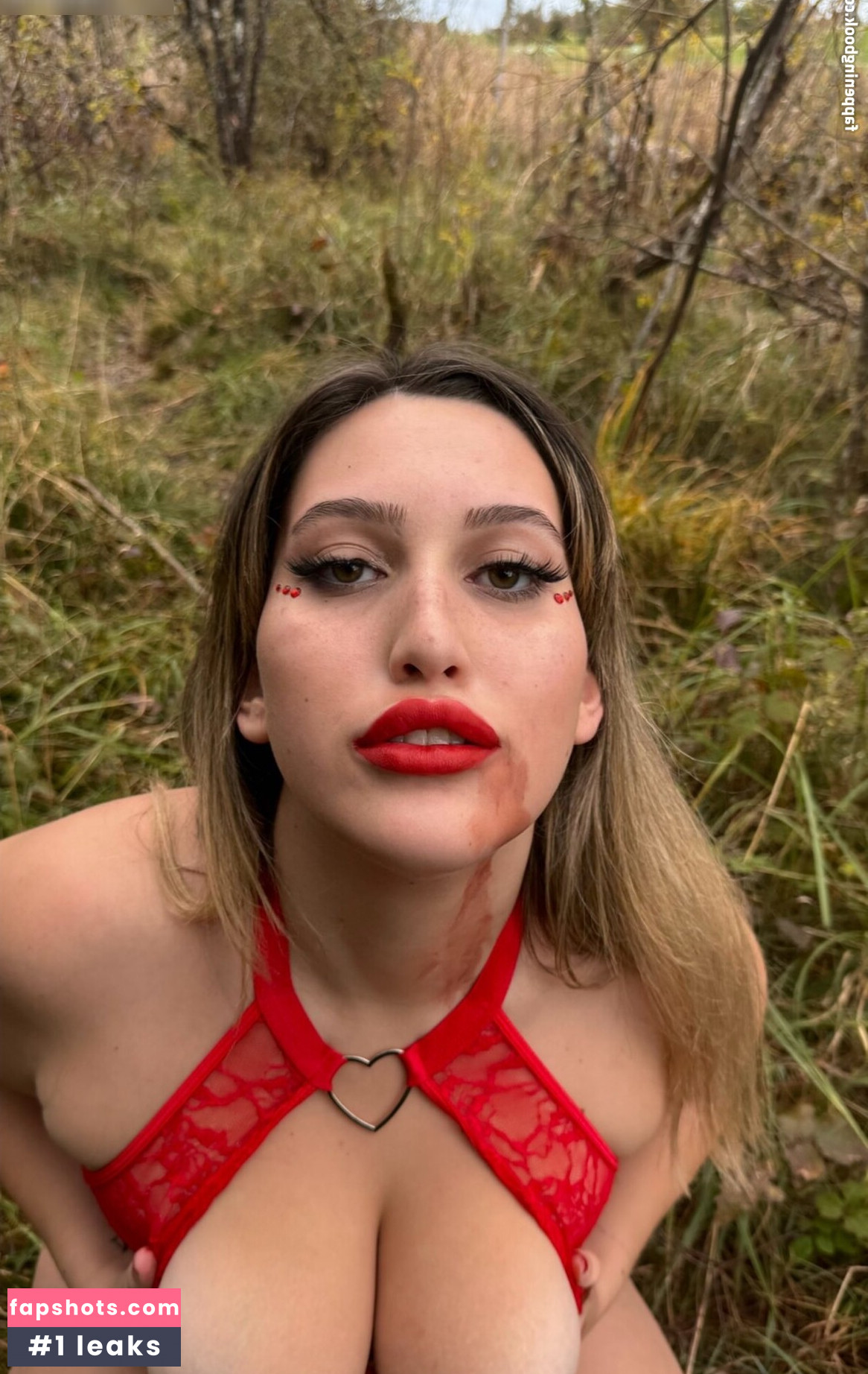 Selina Sailor gallery photo #8