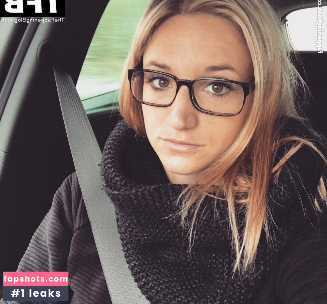 Selina Wagner Nude Leaks OnlyFans Photos #9 - LeakJerk