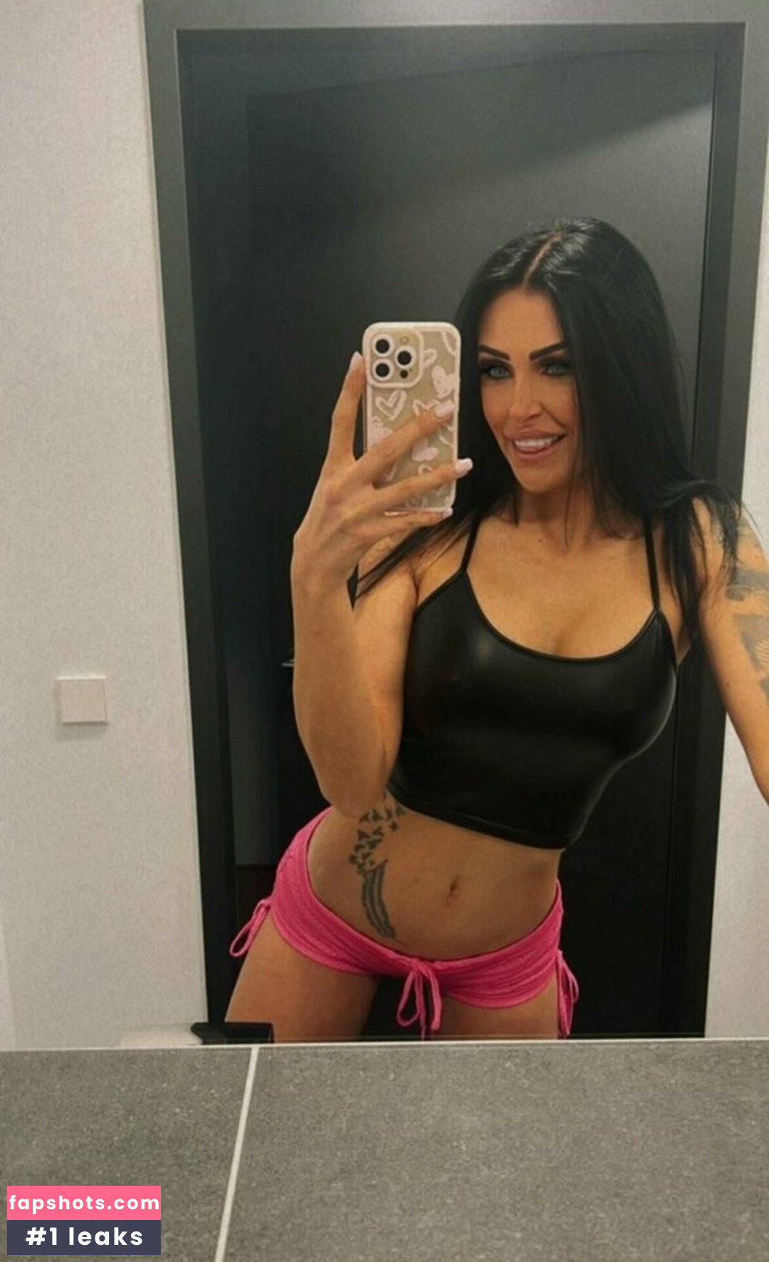 Selinafox gallery photo #8