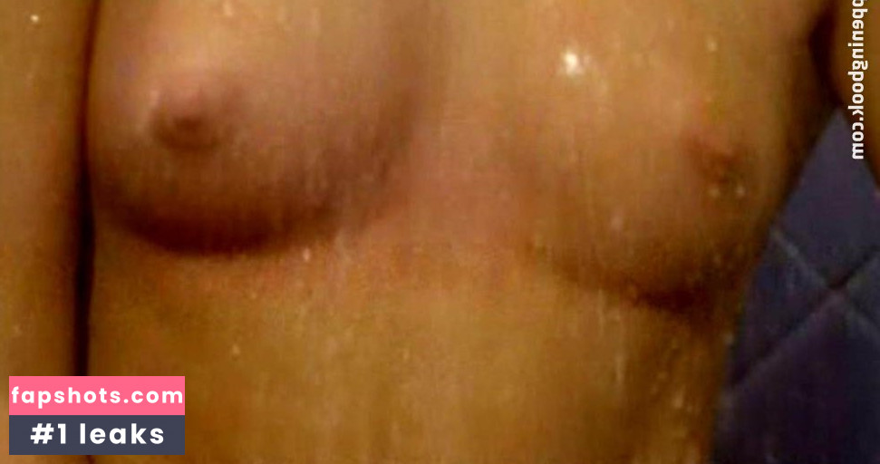 Selma Egrei Nude Leaks OnlyFans Photos #3 - LeakJerk