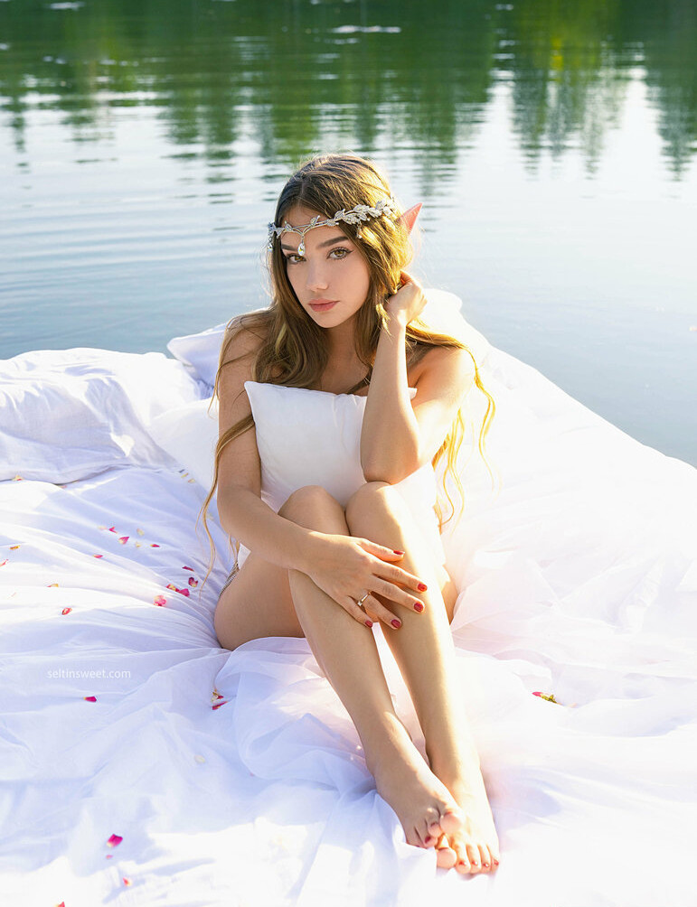 selti-1 gallery photo #608