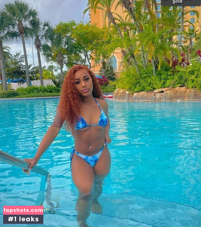 Semaj Lesley gallery photo #3