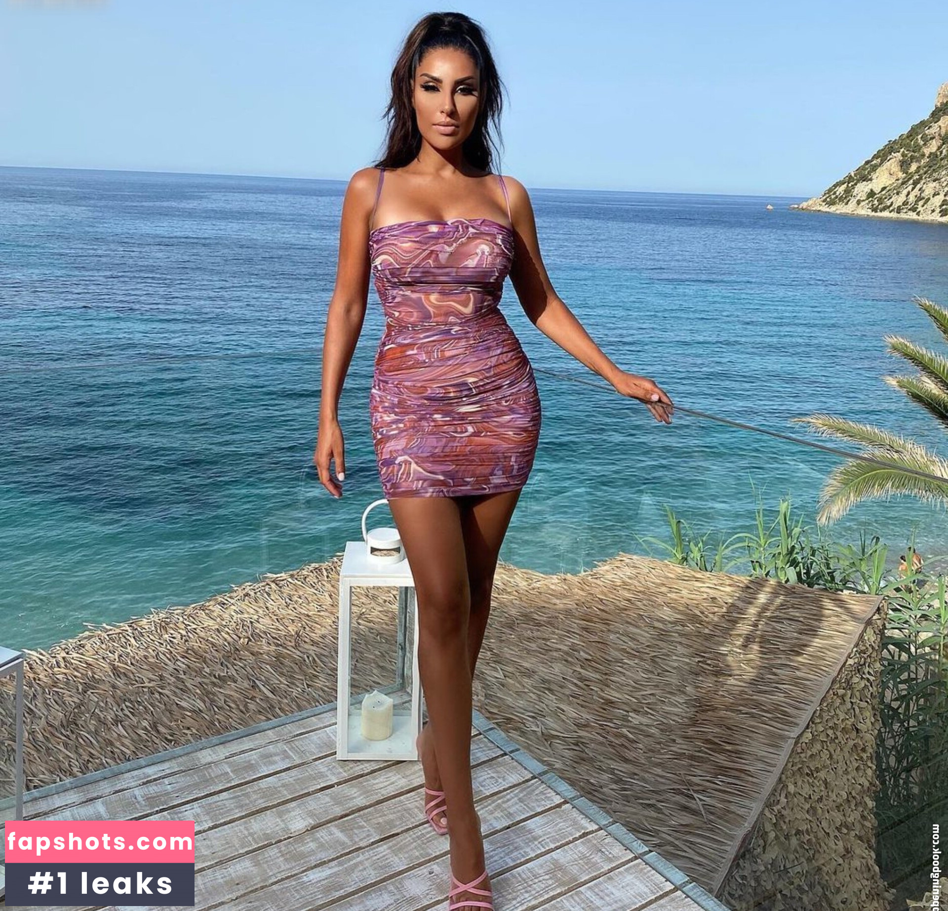 Senna Gammour gallery photo #14