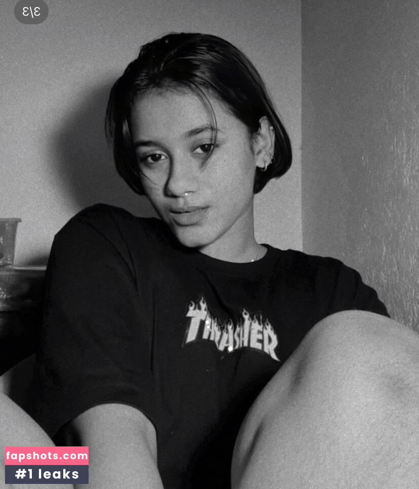 Senorita Sara gallery photo #10