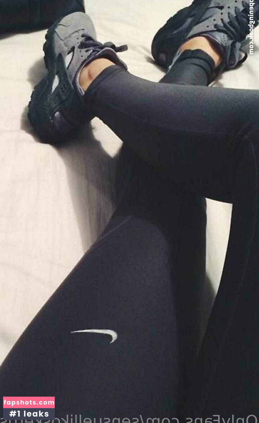 sensuellikosketus Nude Leaks OnlyFans Photos #5 - LeakJerk