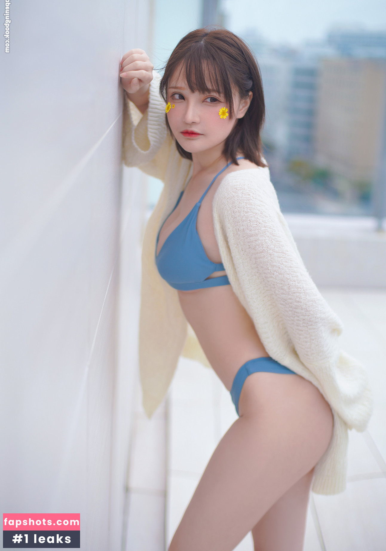 SenyaMiku gallery photo #79