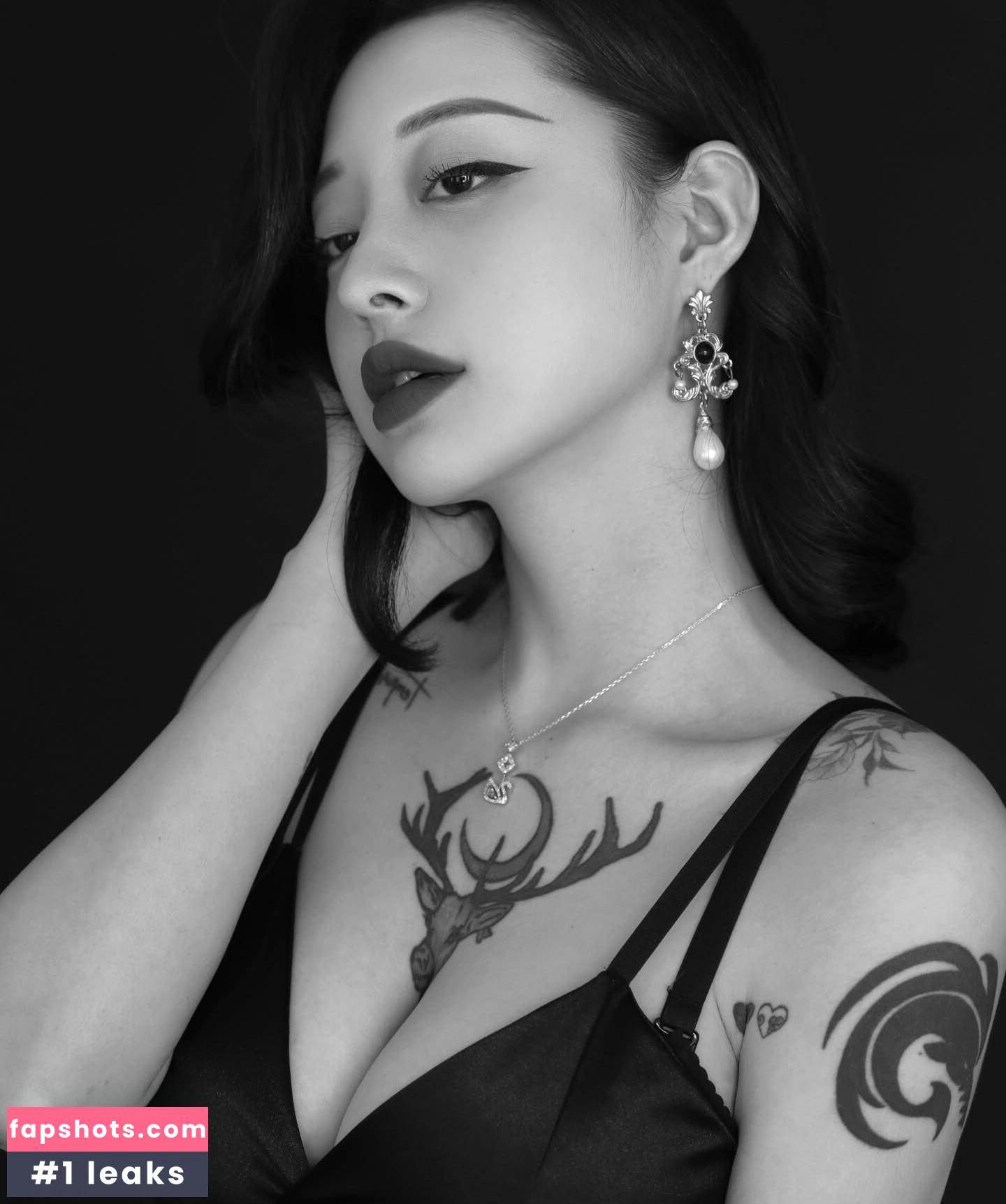 Seolhwa gallery photo #2