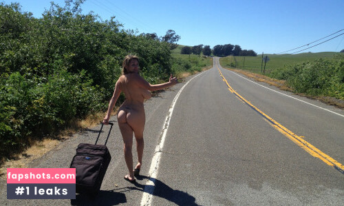 September Carrino gallery photo #3657