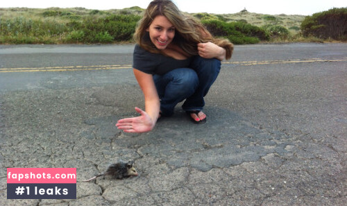 September Carrino gallery photo #3662