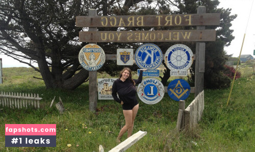 September Carrino gallery photo #3664