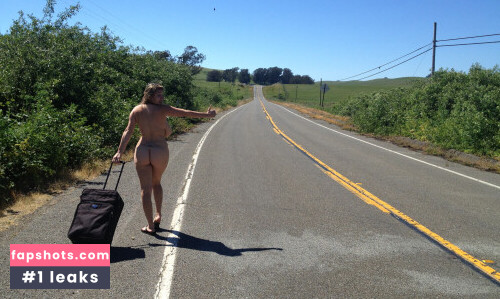 September Carrino gallery photo #3685