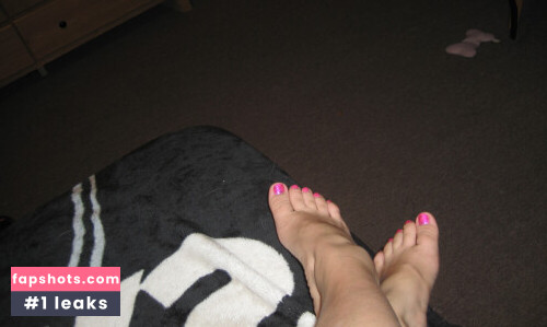 September Carrino gallery photo #3783