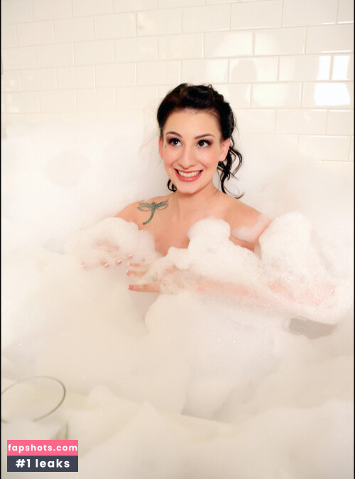 September Carrino gallery photo #4319