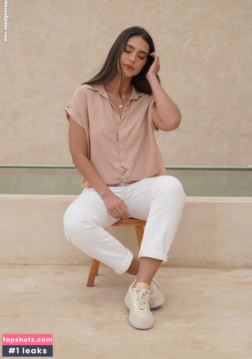 serafina gallery photo #6